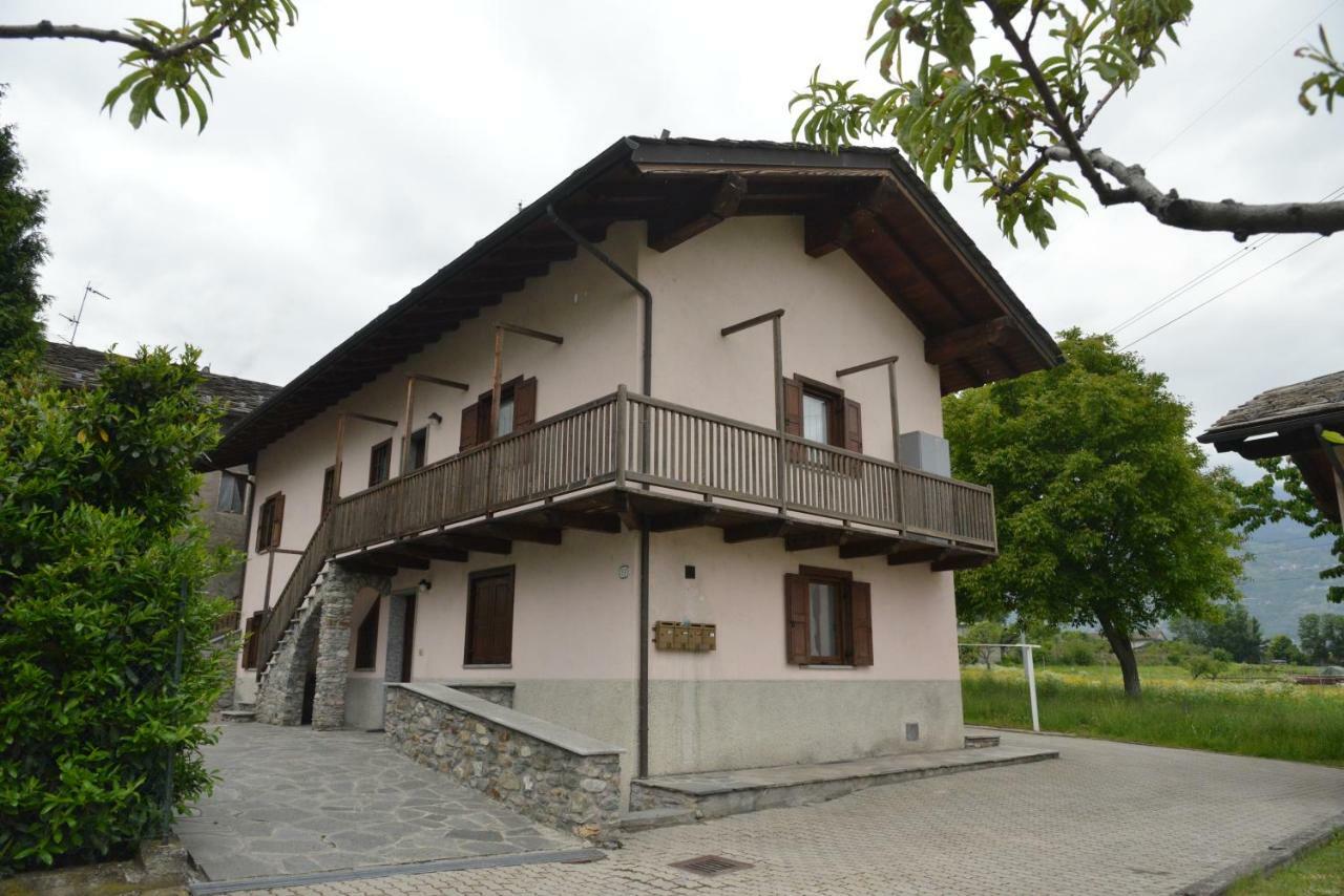 Appartamento Nonna Giulia Aosta Eksteriør billede